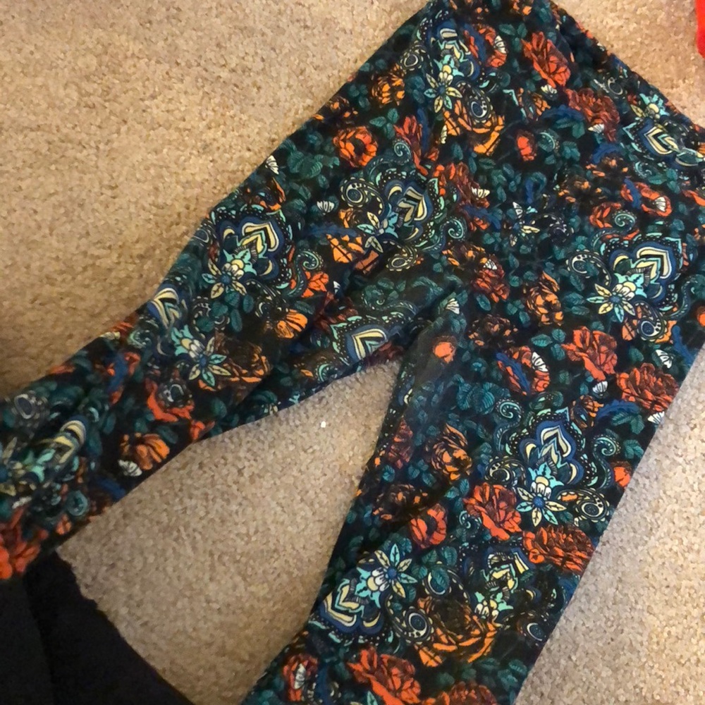 Lularoe leggings!!!
